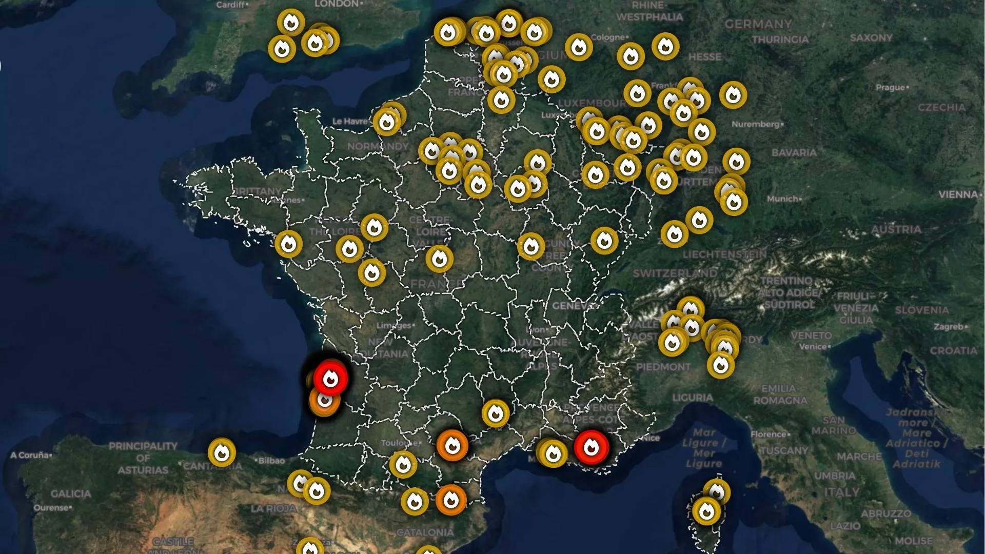 Mapa pokazująca pożary we Francji