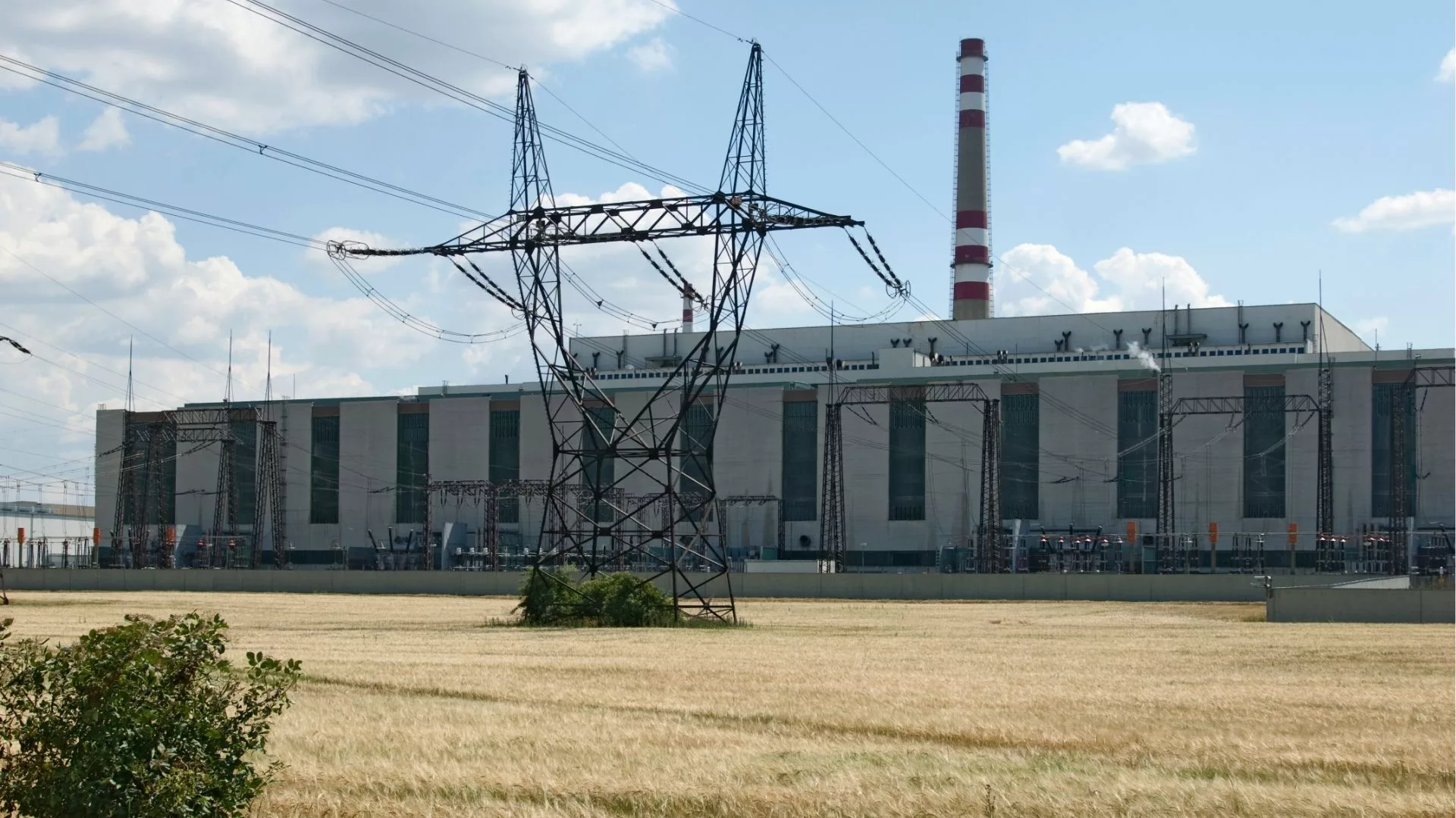 Rekordowo niski poziom Dunaju. Węgierska elektrownia Paks może zostać całkowicie wyłączona