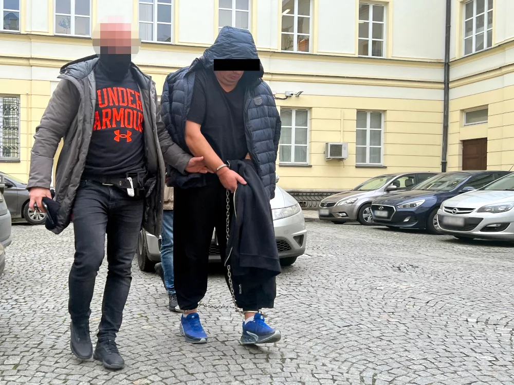 Po 26 latach akt oskarżenia w sprawie zabójstwa dwóch nastolatek z Radzymina