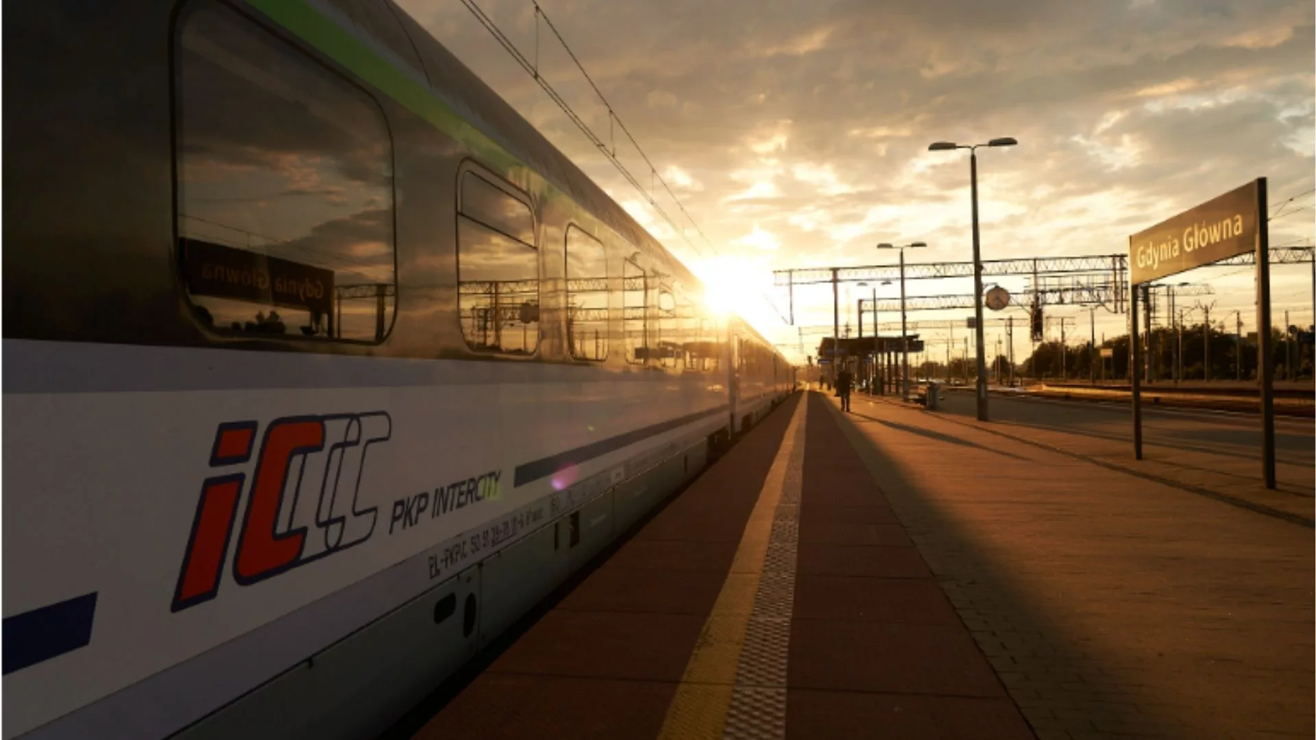 Rekord PKP Intercity. Ponad milion pasażerów w trzy dni