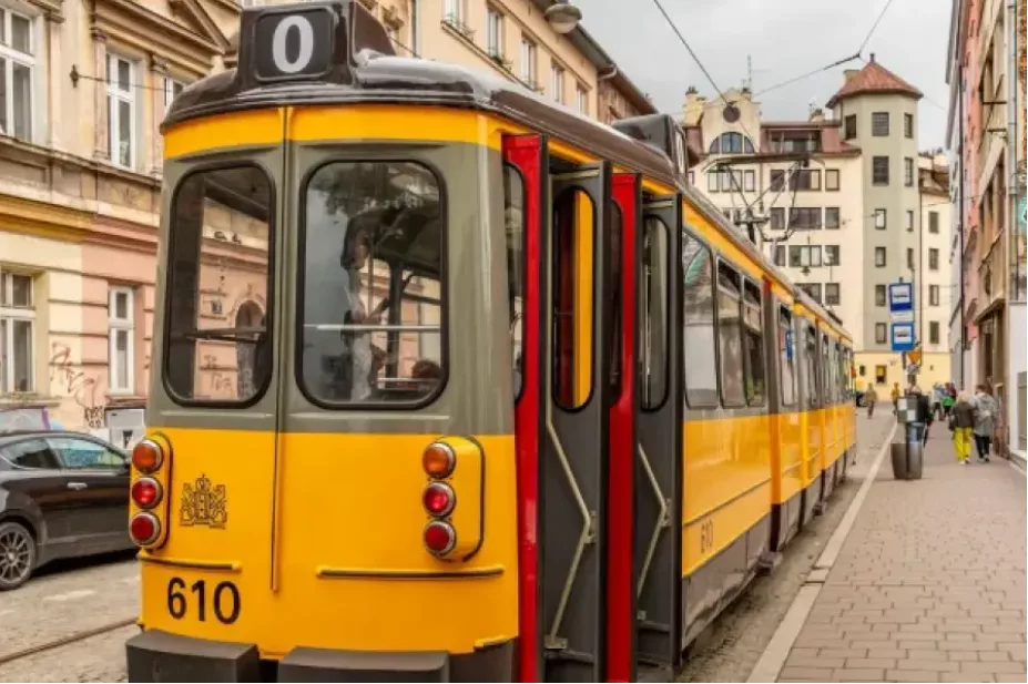 Dwa wyjątkowe tramwaje wyjadą na ulice Krakowa. Jeden ma ponad 100 lat