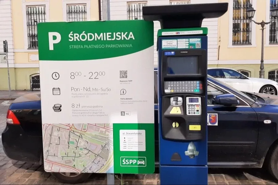 Kierowcy w Szczecinie dostaną 90 dni na niższą opłatę za nieopłacony postój