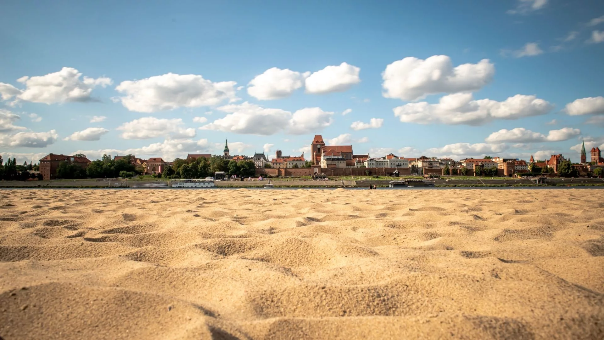 Wrześniowy upał przed dużym ochłodzeniem. IMGW ostrzega, miejscami do 31°C