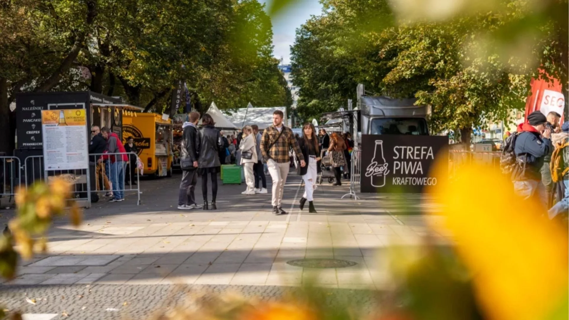 Oktoberfest wraca do Alei Kwiatowej. Trzy dni piwa, koncertów i atrakcji w Szczecinie