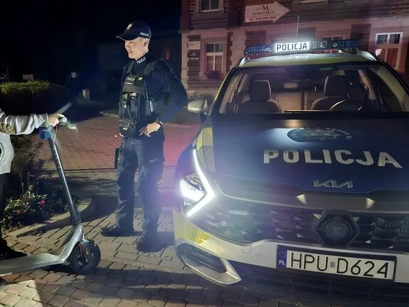 Jechał hulajnogą po alkoholu. 16-latek z zakazem prowadzenia pojazdów na niemal cztery lata