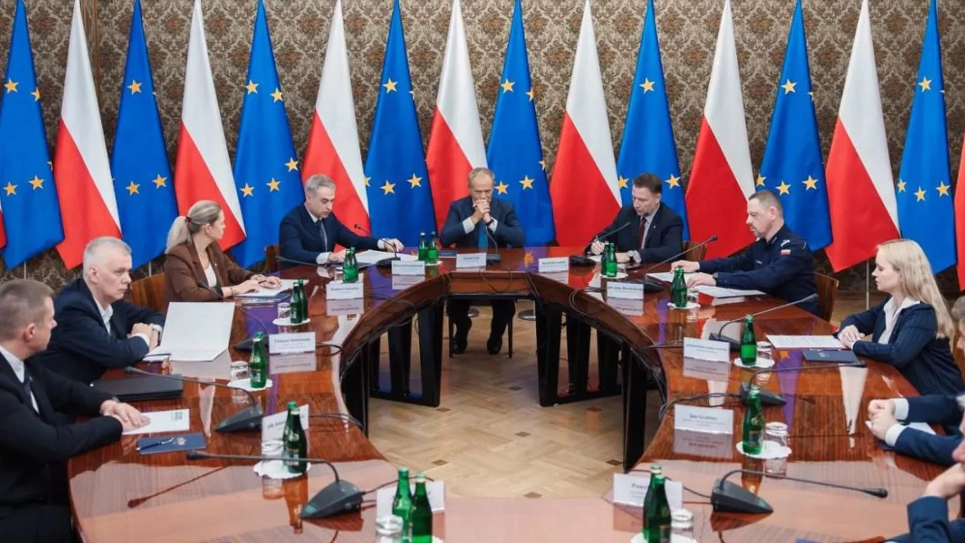 Już 135 zatrzymanych po akcji w szkołach. Policja utrzyma wzmożone patrole