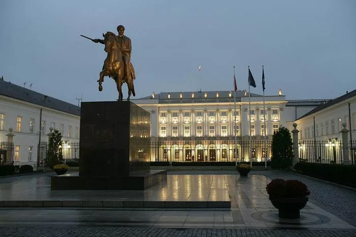 Nawrocki zwołał konsultacje w sprawie TK. Spotkania w Pałacu Prezydenckim